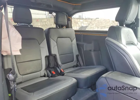 2022 Ford Bronco Base z USA, uszkodzony, nr VIN 1FMDE5CPXNLB43046